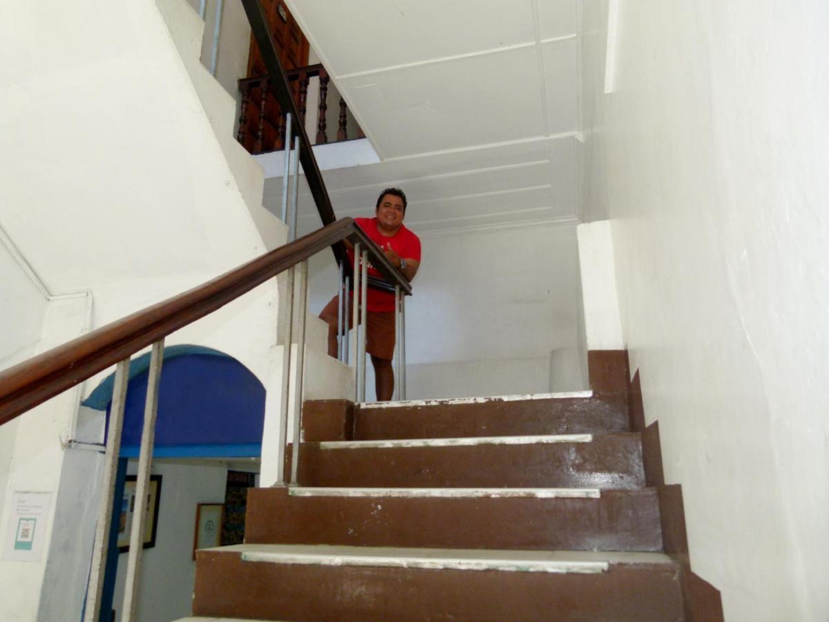 A&T Amazon Backpacker'S Bed & Breakfast Iquitos Eksteriør bilde